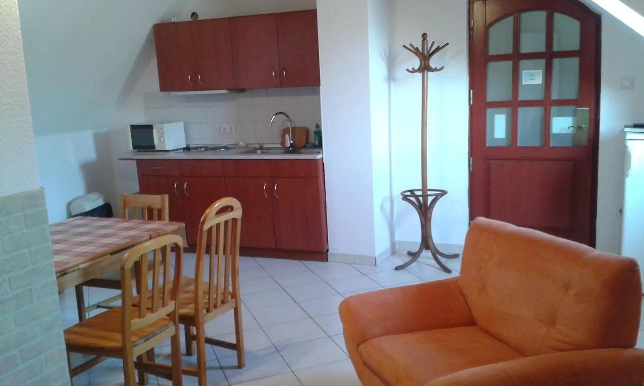 דירות וסס Apartman116 Airport